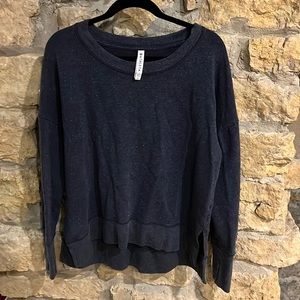 ATHLETA• Super Soft• Navy Crew neck